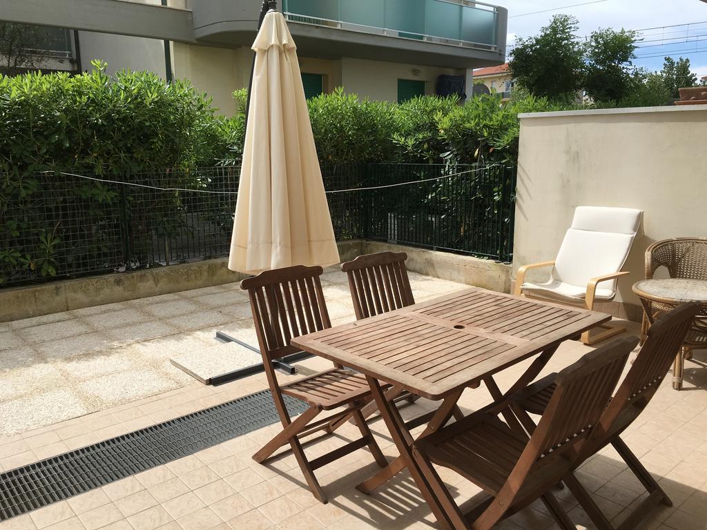 Casa Vacanze "Marina Vecchia" Villa Senigallia Bagian luar foto